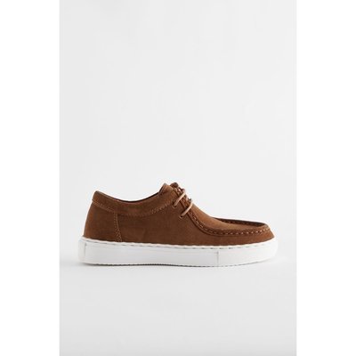 Chaussures à lacets avec semelle contrastée NEXT