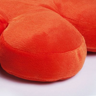 Coussin en suédine en fme de fleur  diam.65 THE DECO FACTORY