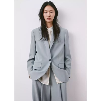 Blazer de costume droit avec poches à rabat MANGO