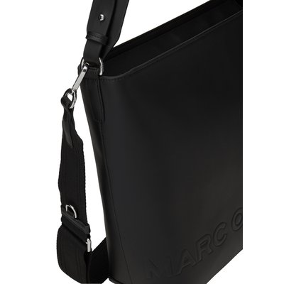Sac à main en une alternative de cuir en polyester recyclé MARC O'POLO