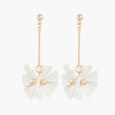 Boucles d'oreilles pendantes fleurs blanches BALABOOSTE