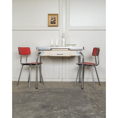 Table à manger en formica Karla N°1280 - Bon état DEBONGOUT