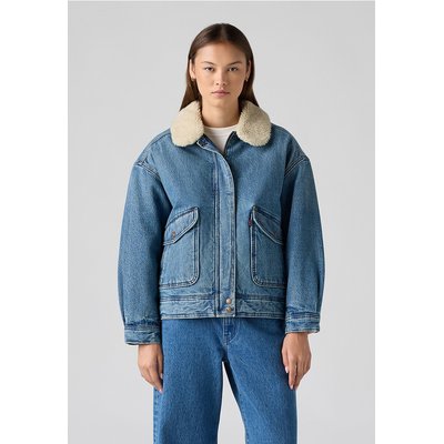 . LEVI'S