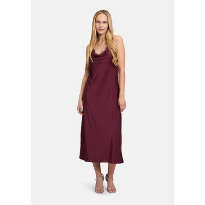 Robe de soirée à empiècement en dentelle VERA MONT