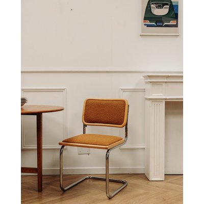 Chaise au tissu bouclette Alma N°1568 - Bon état DEBONGOUT