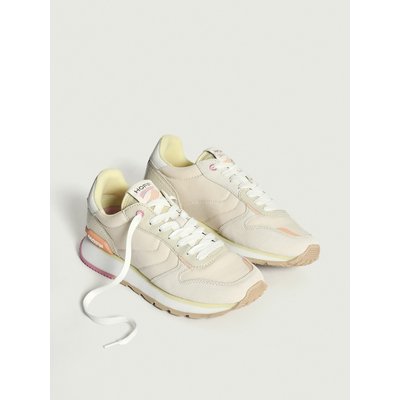 Troezen Track & Field Trainers HOFF