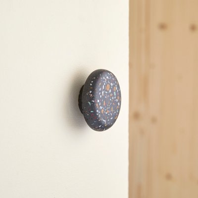 Patère en terrazzo, confetti EDA TIKAMOON