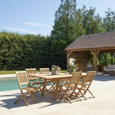 Salon de jardin teck brut table pieds tréteaux 180/240 + 6 chaises bord droit SUMMER PIER IMPORT