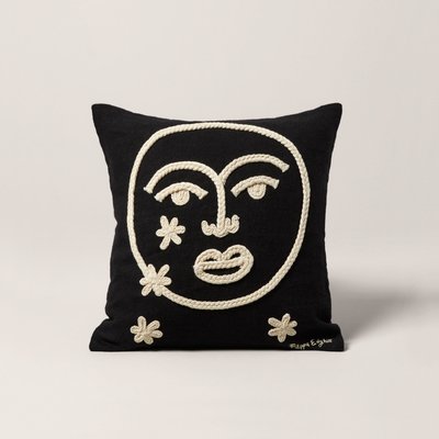 Housse de coussin en 100% lin et broderie de coton tressé  MOON MADURA