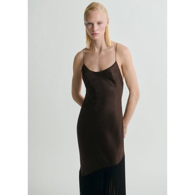Robe satinée asymétrique à franges MANGO