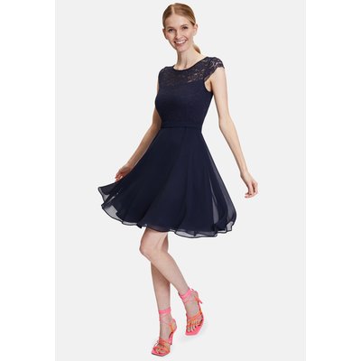 Robe de cocktail en dentelle VERA MONT