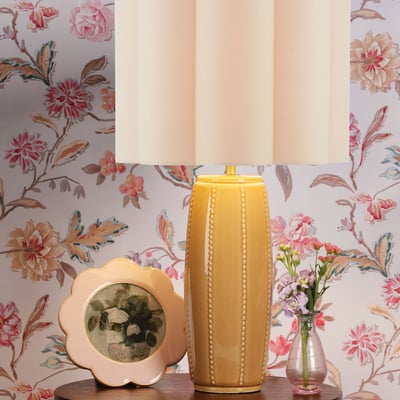 Papier peint Tulipes, roses et fleurs de jardin Lingmell Trail LAURA ASHLEY