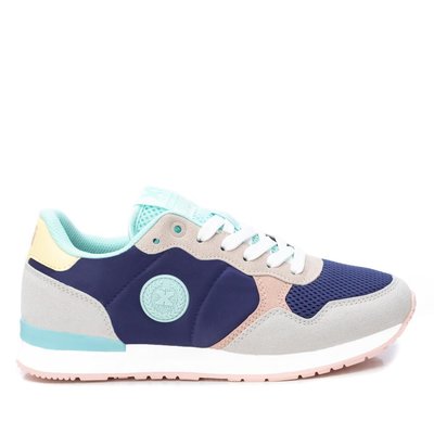 Chaussures de sport avec lacets réglables XTI