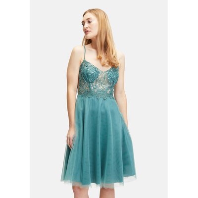 Robe de cocktail au look scintillant VERA MONT