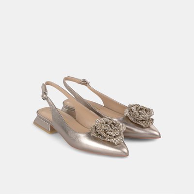 Chaussures plates ornées de fleurs en strass sur le bout et fermeture à boucle ALMA EN PENA