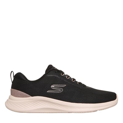 Baskets noires à semelle plate avec une languette d'aisance à l'arrière SKECHERS