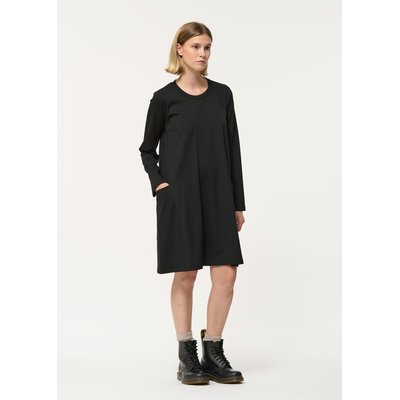 Robe courte trapèze à encolure ronde HUMILITY