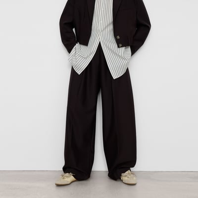 Pantalon tailleur avec jambe arrondie en laine mérinos ADOLFO DOMINGUEZ