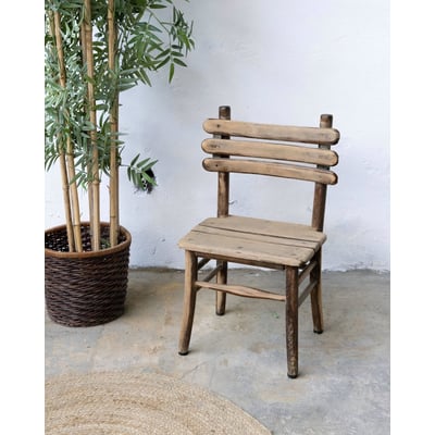 Chaise en bois à lattes pour enfant Ernestine N°1356 - Bon état DEBONGOUT