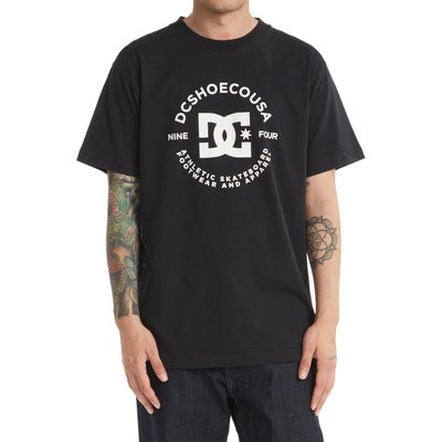 T-shirt. DC SHOES