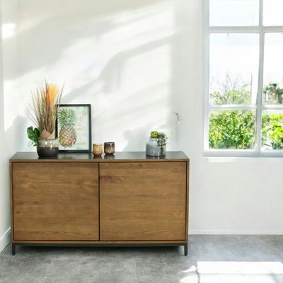 Buffet en chêne massif encadrement métal noir façade bois naturel 2 portes style contemporain 140 cm HUDSON PIER IMPORT