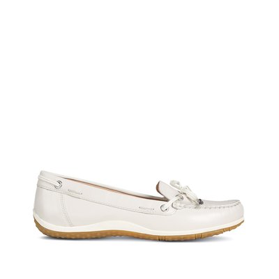Mocassins in leer Vega GEOX