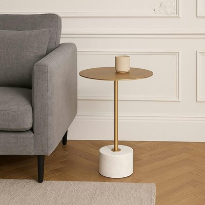Bout de canapé design en marbre avec plateau doré Ø51 cm TALLINN PIER IMPORT