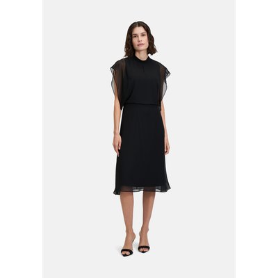 Robe en chiffon à manches à ailettes BETTY & CO