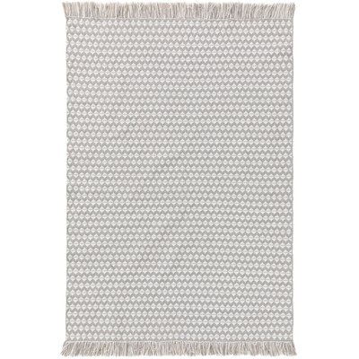 Tapis fabriqué à partir de matériaux recyclés tissé main MORTY BENUTA 