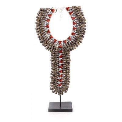 Sculpture collier coquilles corde DECORATION D’AUTREFOIS