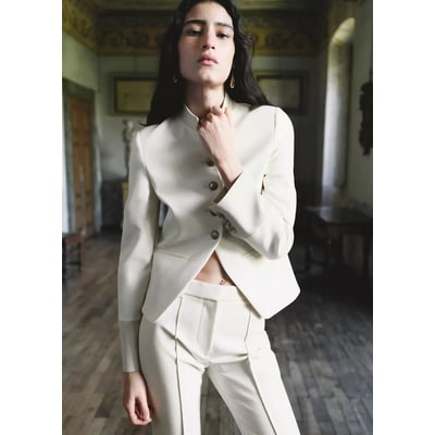 Veste à col officier boutons bijoux MANGO
