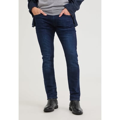 Jean Finnley Tapered GUESS
