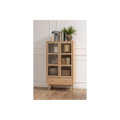 Vitrine scandinave en chêne blanchi 2 portes vitrées et 1 tiroir - ASHLEY HELLIN, DEPUIS 1862