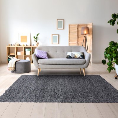 Tapis poils longs shaggy tissé motif uni UNI C UN AMOUR DE TAPIS