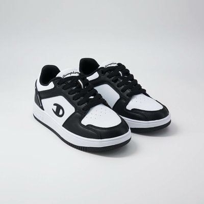 Pe trainers store