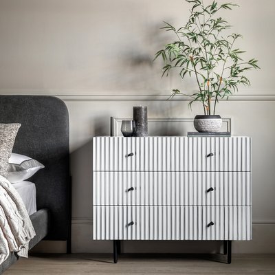 Bedford 3 Drawer Scalloped Chest SO'HOME
