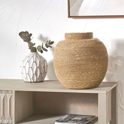 Seagrass Natural Urn Shaped Basket SO'HOME