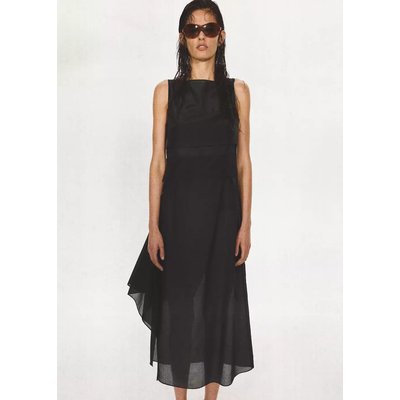Robe semi-transparente à superposition d’empiècements MANGO