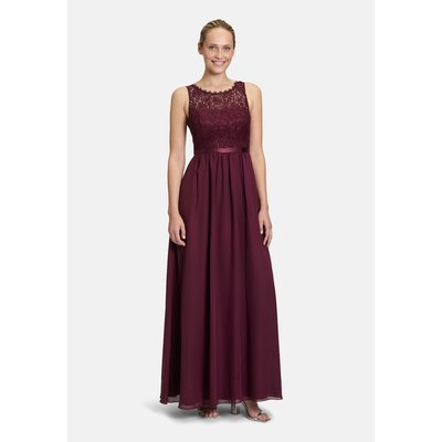 Robe de soirée en dentelle VERA MONT