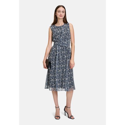 Robe en chiffon sans manches BETTY & CO