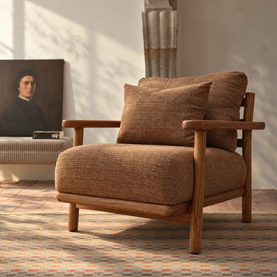 Fauteuil en mindi massif et tissu texturé  ELIAS BERAH GETAH