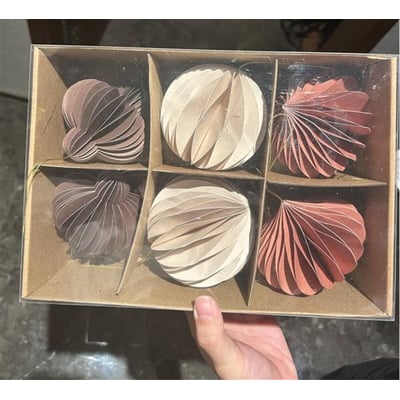 Lot de 6 suspensions de sapin en papier marron et beige 9,5 cm FEERIC LIGHTS & CHRISTMAS