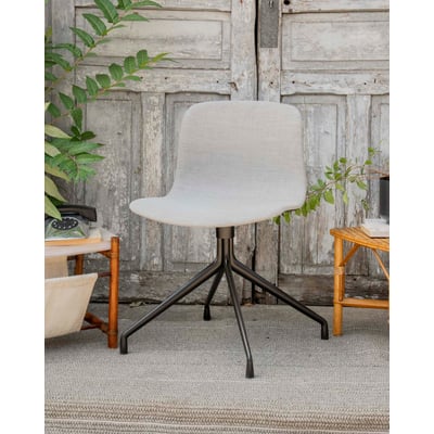 Chaise au design minimaliste Alma N°1759 - Bon état DEBONGOUT