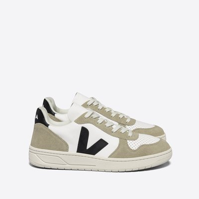 Baskets cuir V-10 VEJA