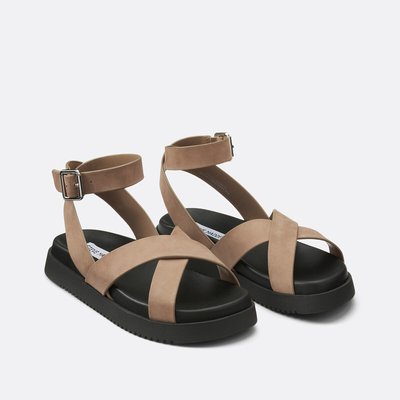 . STEVE MADDEN