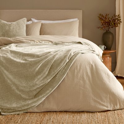 Heavy Chenille Velvet Throw YARD