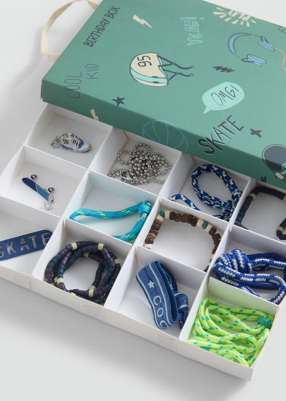Coffret cadeau d'anniversaire MANGO KIDS