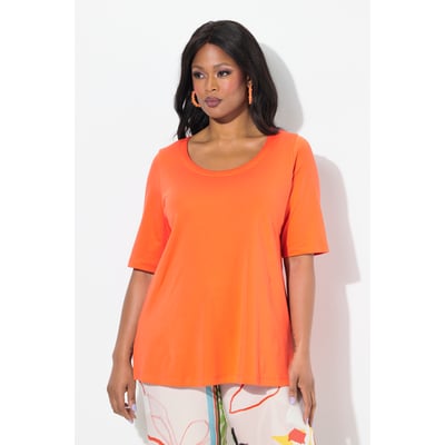 T-shirt à col rond et manches courtes. Coupe ULLA POPKEN