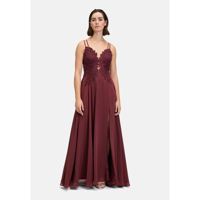 Robe de soirée à broderies VERA MONT
