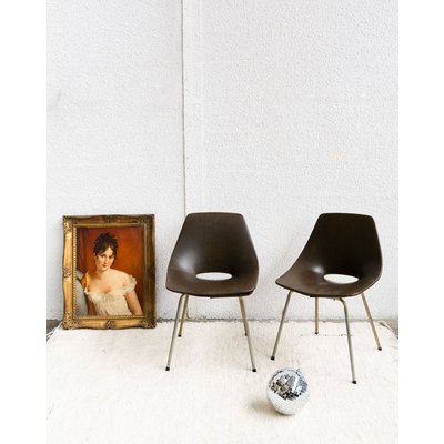 Chaise en skaï Diana N°80 - Bon état DEBONGOUT
